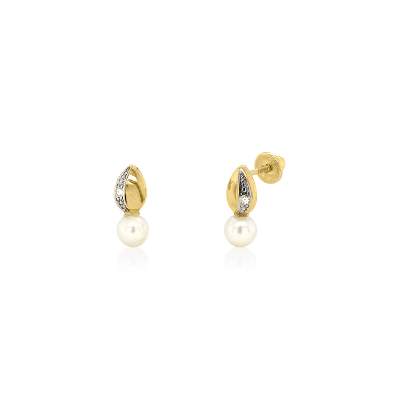 Pearl with Diamond Stud Earring in 18K Yellow Gold
